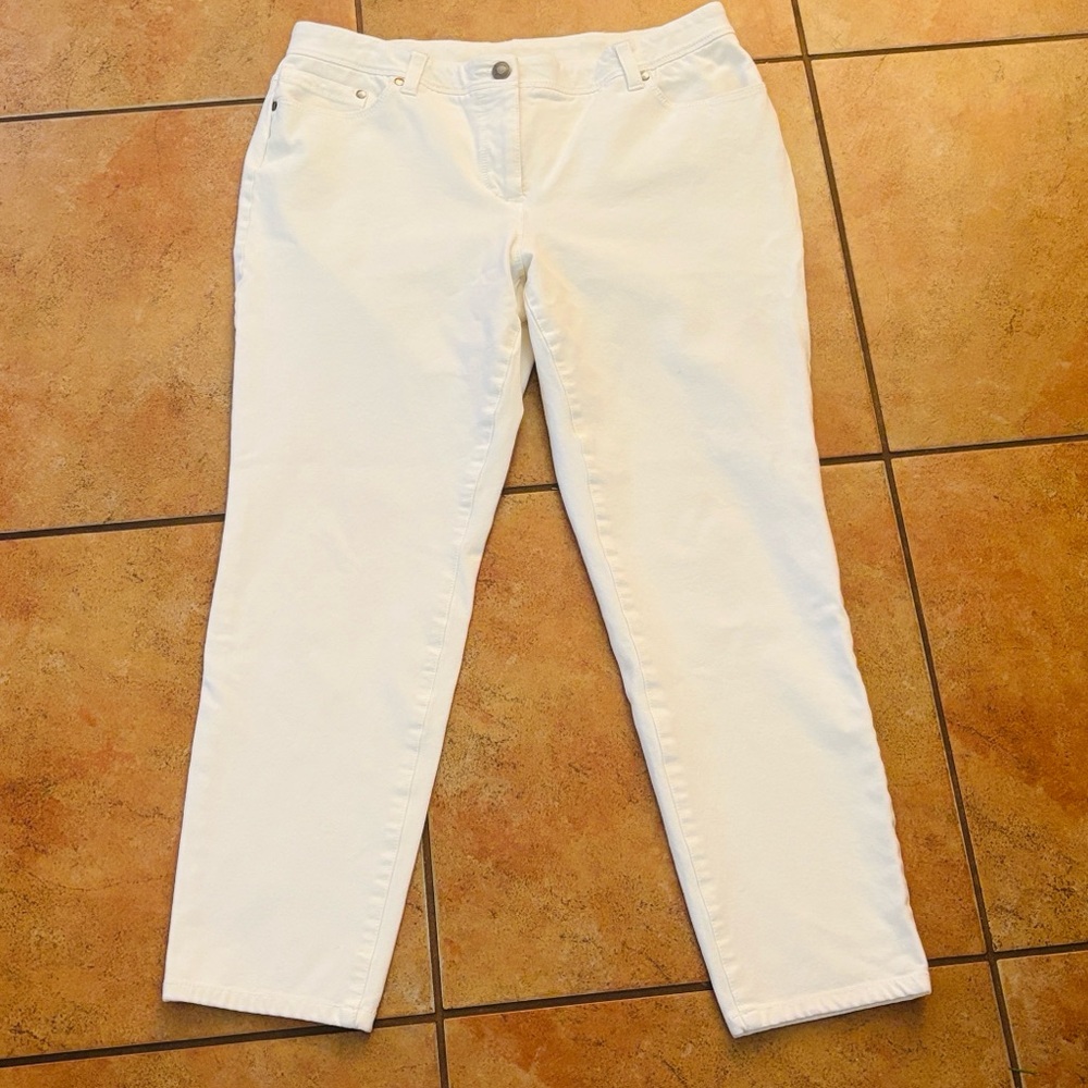 Chico's So Slimming Stretch Pants Ivory Chico’s Size 2 or Standard Size 12